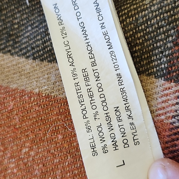 ASHLEY BY 26 INTERNATIONAL OUTTERWEAR Women's Plaid Cropped Utility Jacket Large - Picture 6 of 6